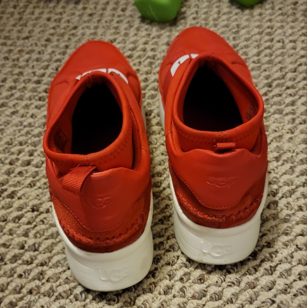 Sneakers